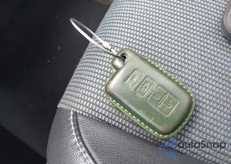 2015 Toyota Corolla S Plus из США, поврежденный, VIN 2T1BURHE7FC375304